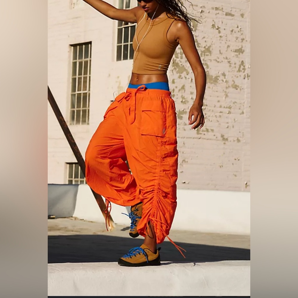 NWOT Free People, In The Wildflowers Pants, Multiple Sizes in Blood Orange - Picture 2 of 13